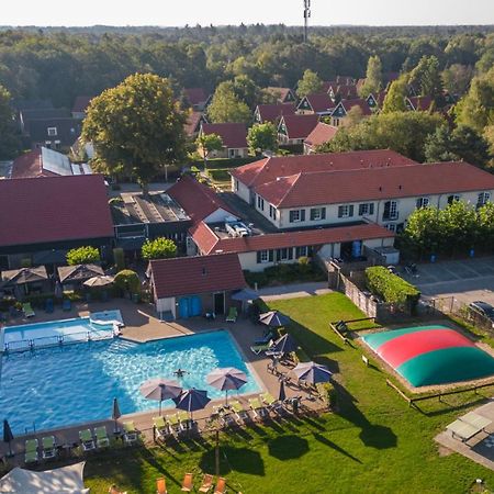 Hotel & Restaurant - Auberge De Hilver Diessen エクステリア 写真