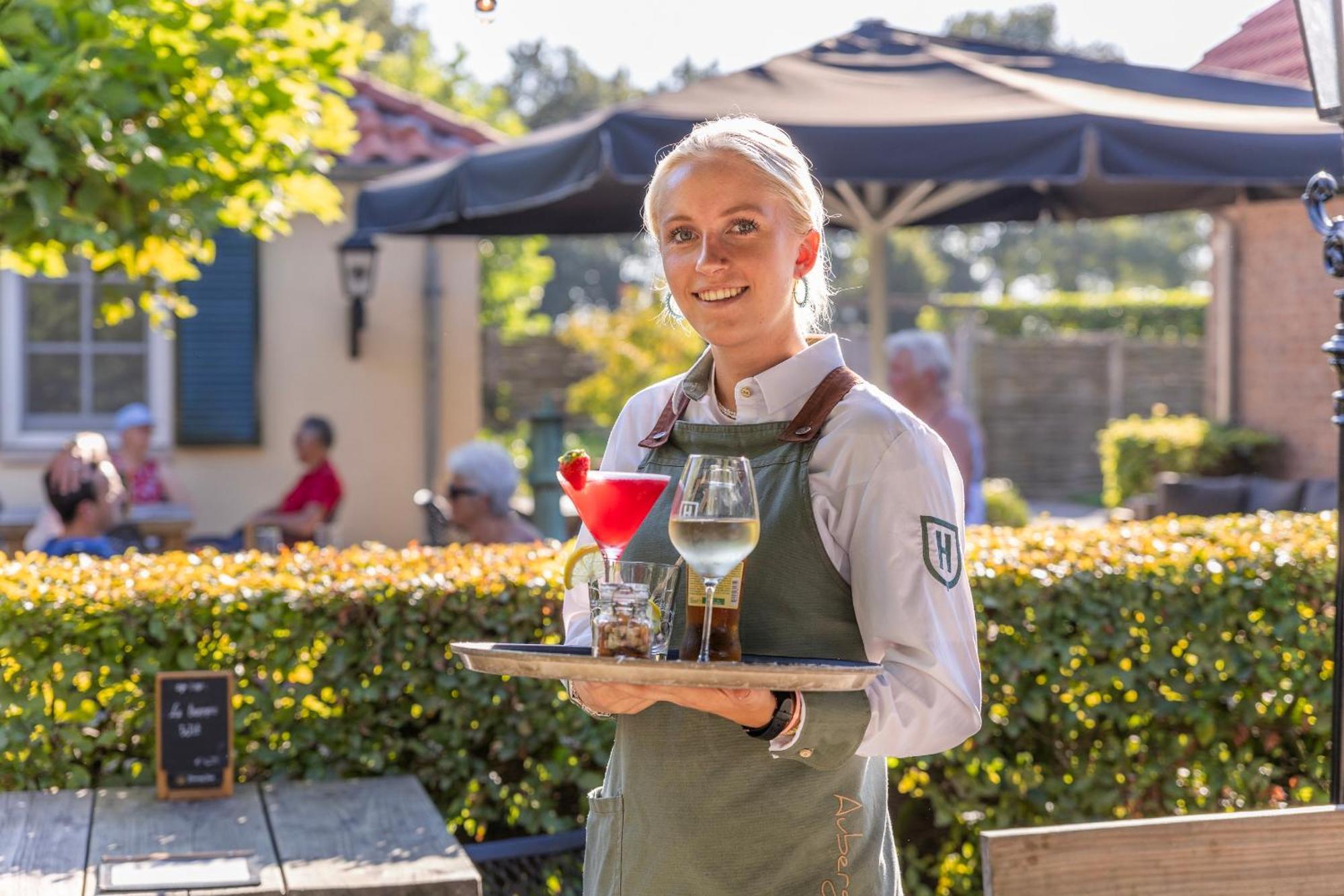 Hotel & Restaurant - Auberge De Hilver Diessen エクステリア 写真