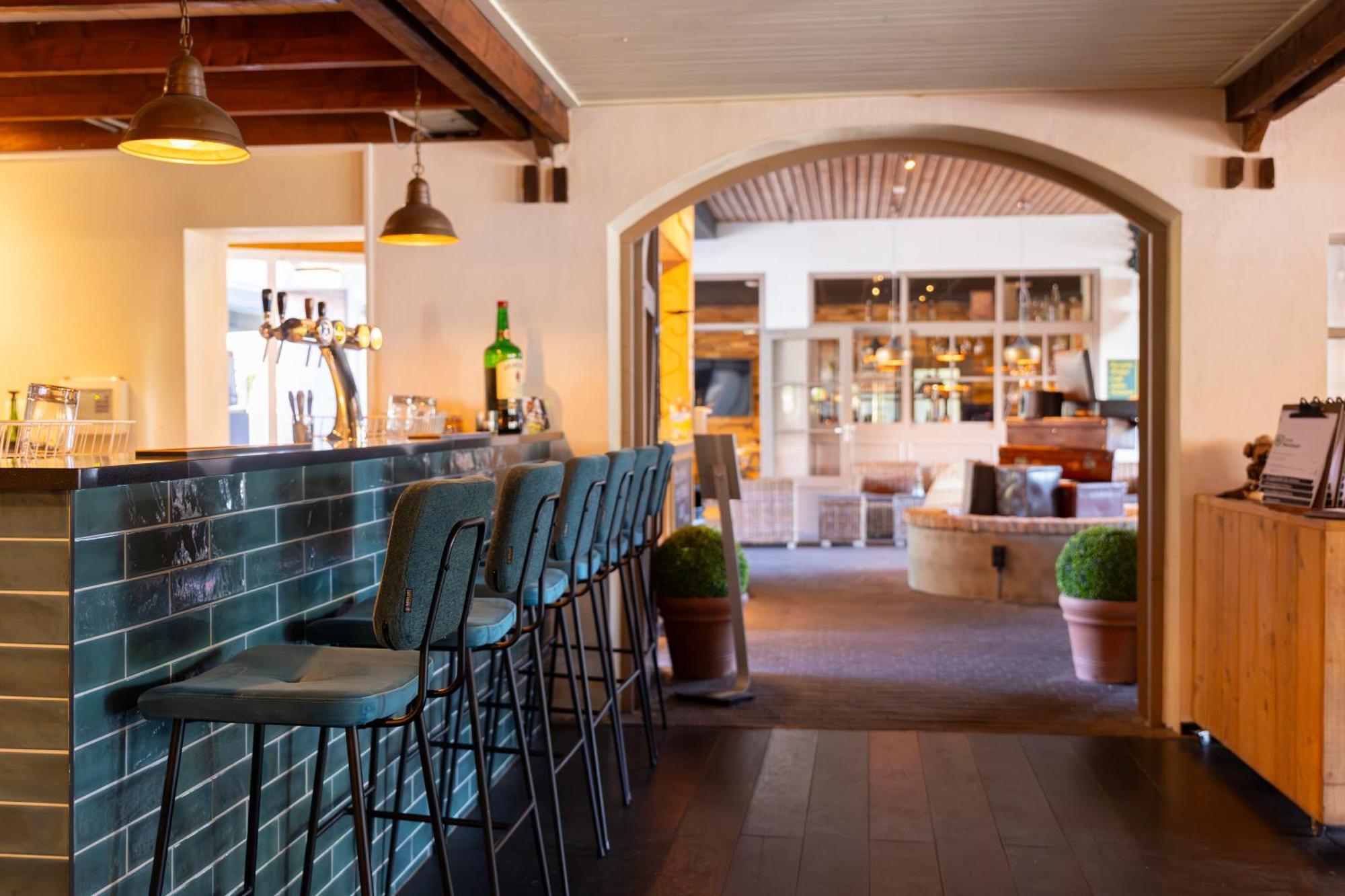 Hotel & Restaurant - Auberge De Hilver Diessen エクステリア 写真